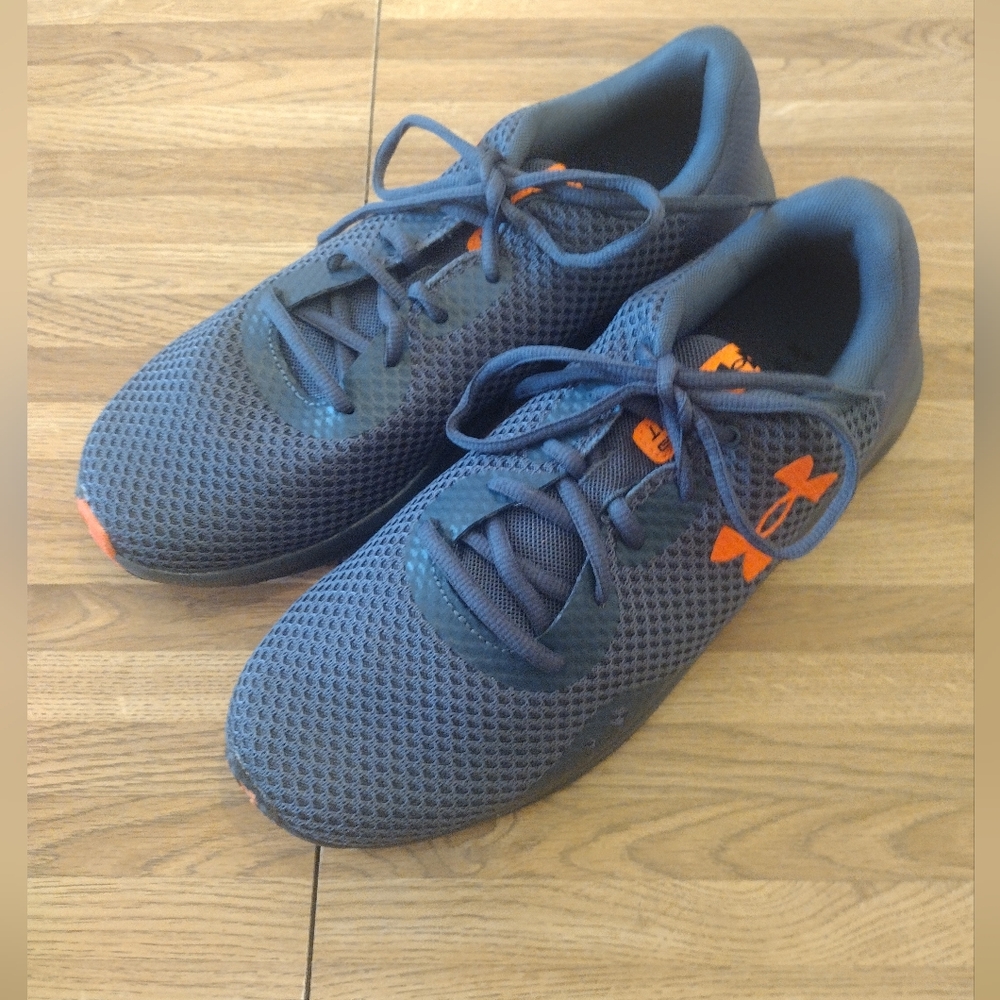 Men's Under Armour Charged Pursuit 3  Gray  Sneakers